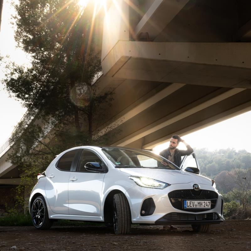PROMO GIUGNO MAZDA2 HYBRID 