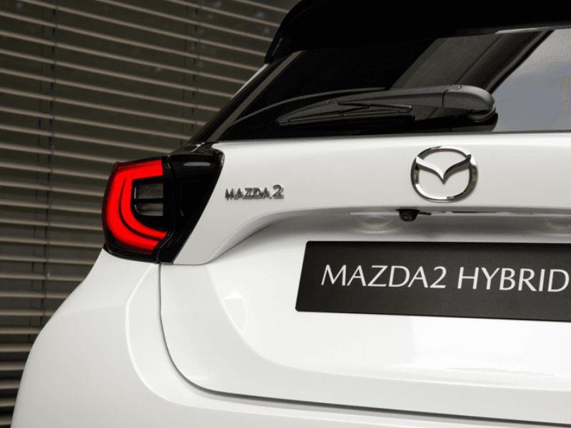 MAZDA2 HYBRID: LA CITTA' E' IL TUO MONDO